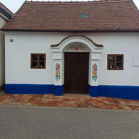 Dum C. 6 - Rekreacni Domy Milovice Milovice (South Moravian)